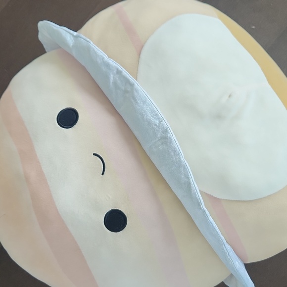 Super Size Squishmellows Saturn - Picture 4 of 7